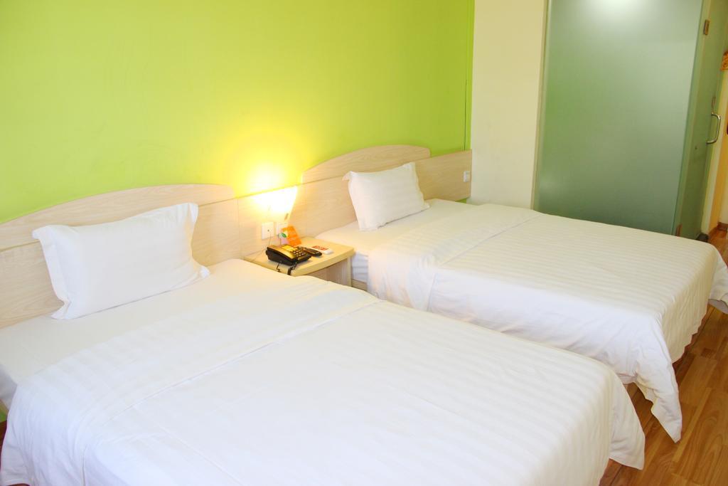 7Days Inn Xiamen Lotus Square Branch Jiangtou Exterior photo