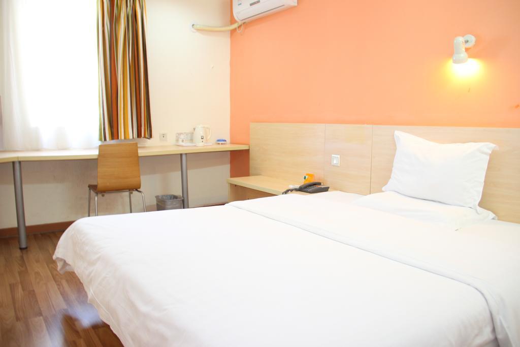 7Days Inn Xiamen Lotus Square Branch Jiangtou Exterior photo
