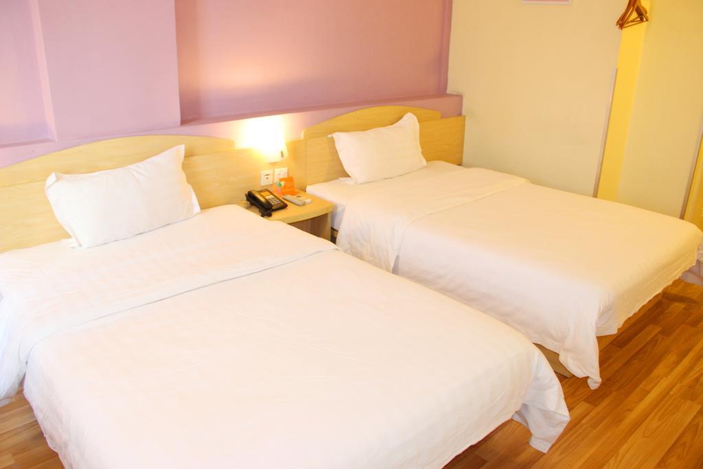 7Days Inn Xiamen Lotus Square Branch Jiangtou Exterior photo